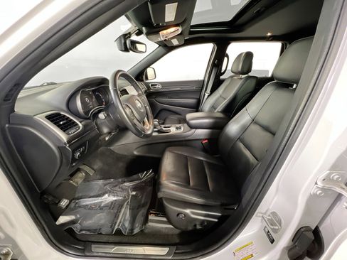 Used 2021 Jeep Grand Cherokee Limited image 21