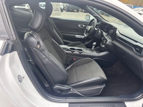 Used 2024 Ford Mustang EcoBoost Coupe image 10