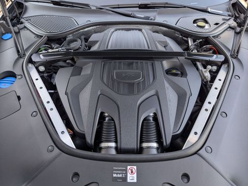 New 2026 Porsche Panamera image 27