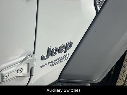 Used 2021 Jeep Wrangler Unlimited Sport AWD/4WD image 32