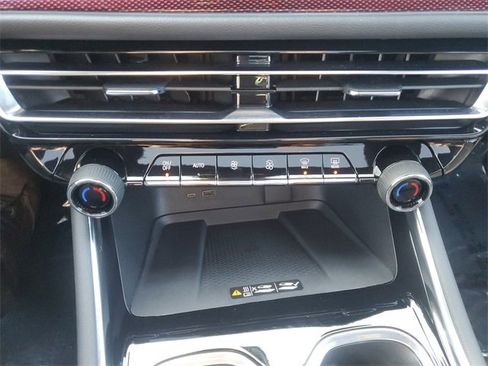 Certified 2024 Chevrolet Traverse RS w/ LPO, Floor Liner Package image 16