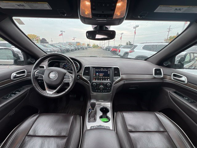 Used 2018 Jeep Grand Cherokee Overland AWD/4WD image 20