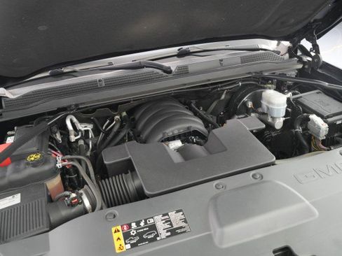 Used 2020 GMC Yukon Denali w/ Denali Premium Package image 67