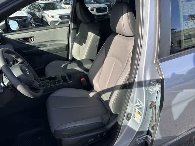 New 2026 Subaru Outback Limited AWD/4WD image 14