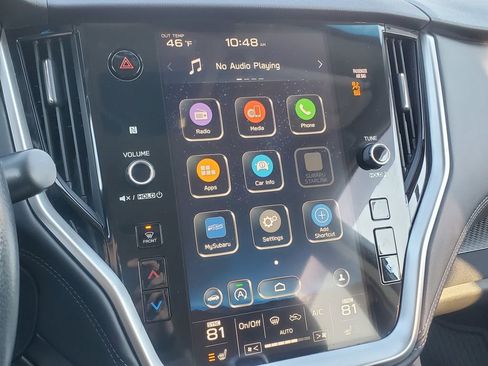 Used 2020 Subaru Outback Premium image 23