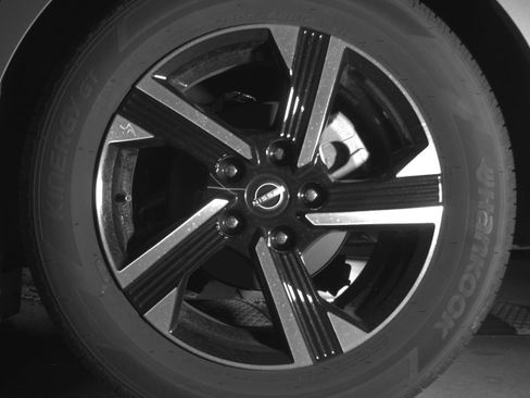 Used 2025 Nissan Sentra SV FWD image 14