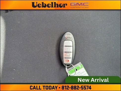 Used 2022 Nissan Sentra SV w/ Trunk Package image 30