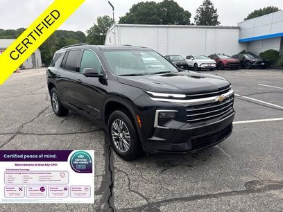 Used 2026 Chevrolet Traverse LT w/ Driver Confidence Package