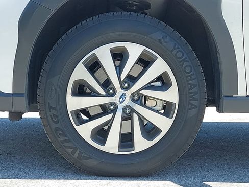 Used 2023 Subaru Outback Premium image 10