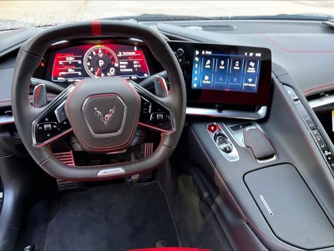 Used 2025 Chevrolet Corvette Z06 image 14