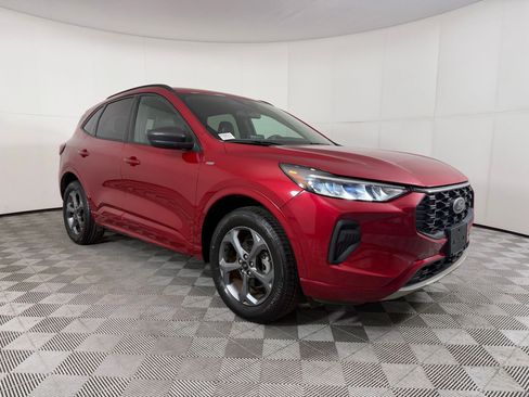Used 2024 Ford Escape ST-Line AWD/4WD image 6