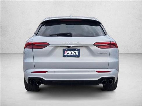 Used 2024 Maserati Grecale GT image 6