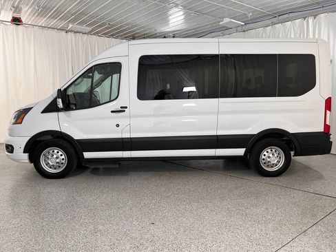 Used 2024 Ford Transit 350 XLT AWD/4WD image 8