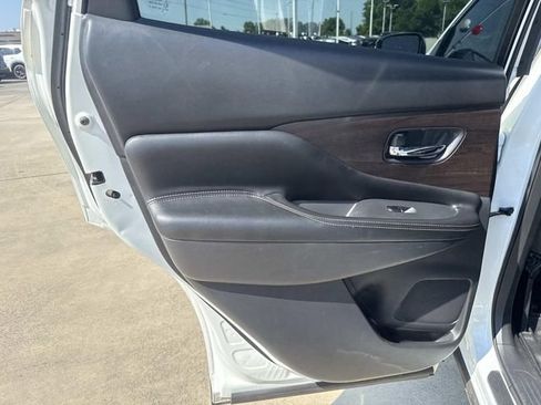 Used 2021 Nissan Murano Platinum w/ Cargo Package FWD image 11