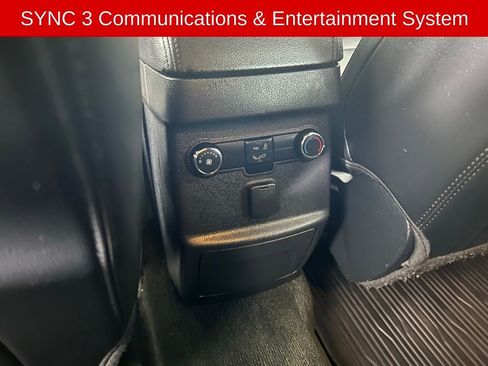 Used 2017 Ford Explorer XLT w/ Equipment Group 202A image 16