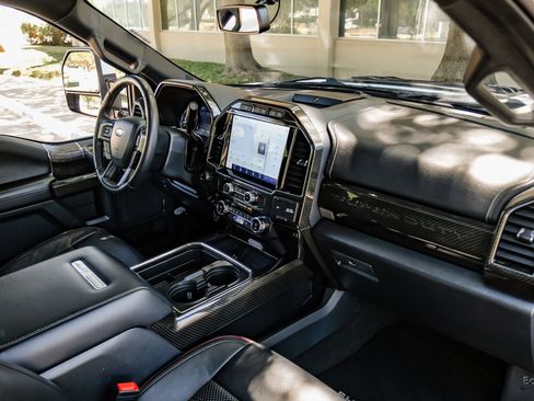 Used 2022 Ford F250 Lariat w/ Lariat Ultimate Package AWD/4WD image 57