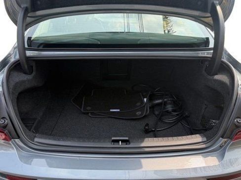 Used 2021 Volvo S60 T8 Inscription image 31