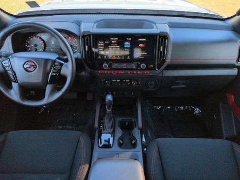 Used 2025 Nissan Frontier Pro-X w/ Pro Convenience Package RWD image 14