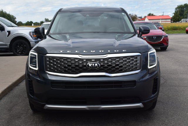 Used 2020 Kia Telluride LX FWD image 11
