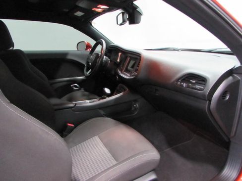 Used 2020 Dodge Challenger GT w/ Driver Convenience Group AWD/4WD image 16