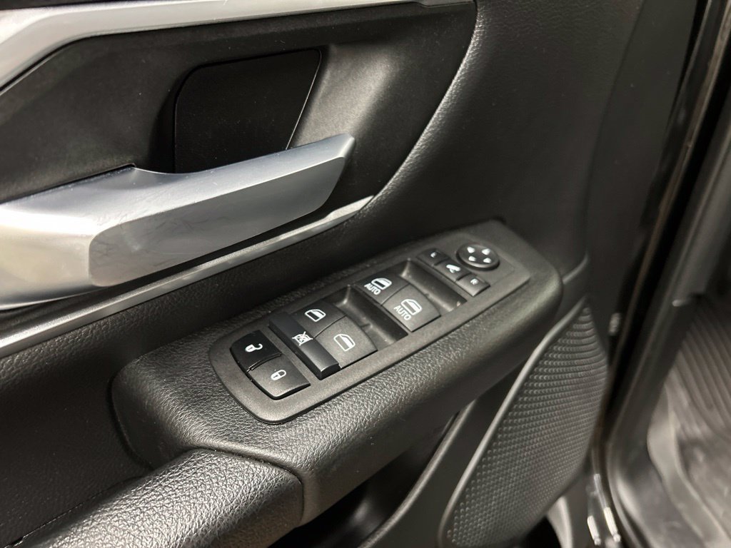 Used 2023 RAM 1500 Big Horn AWD/4WD image 28