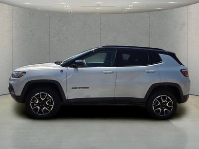 Used 2024 Jeep Compass Trailhawk