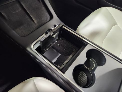 Used 2022 Tesla Model 3 Long Range image 41