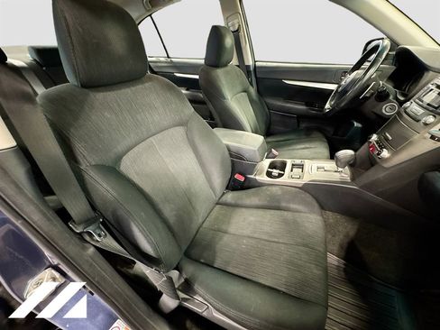 Used 2013 Subaru Legacy 2.5i Premium image 28