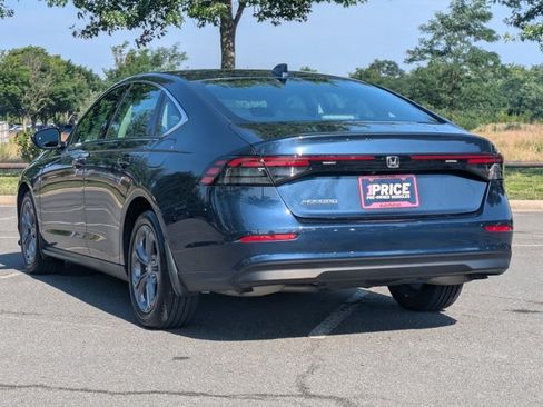 Used 2024 Honda Accord EX image 8