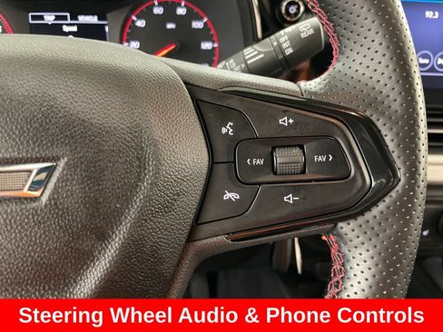Certified 2024 Chevrolet Trax RS w/ Driver Confidence Package FWD image 25