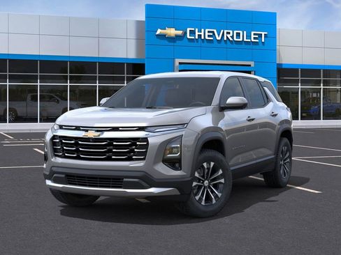 New 2026 Chevrolet Equinox LT image 6