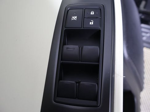 Used 2023 Lexus GX 460 Premium w/ Premium Plus Package image 33