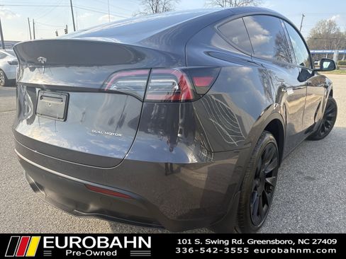 Used 2024 Tesla Model Y Long Range image 4