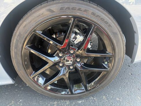 Used 2025 Honda Civic Sport image 7