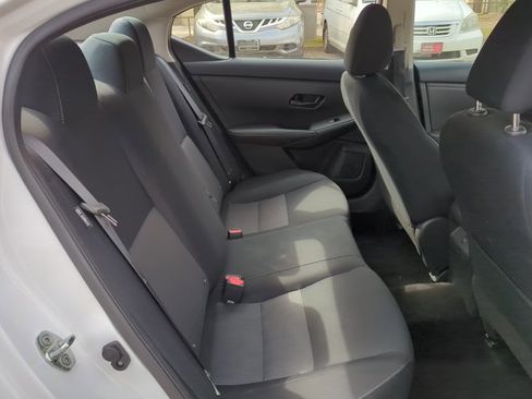 Used 2024 Nissan Sentra SV image 21