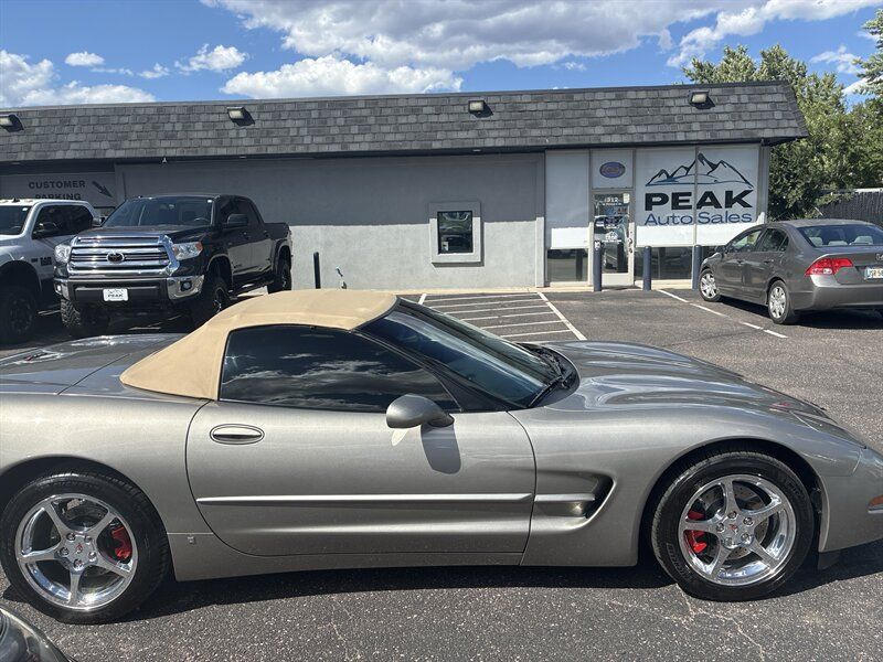Used 2002 Chevrolet Corvette Convertible w/ Preferred Equipment Group2 RWD image 9