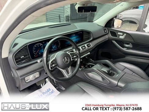 Used 2020 Mercedes-Benz GLE 350 4MATIC w/ AMG Line Exterior image 14