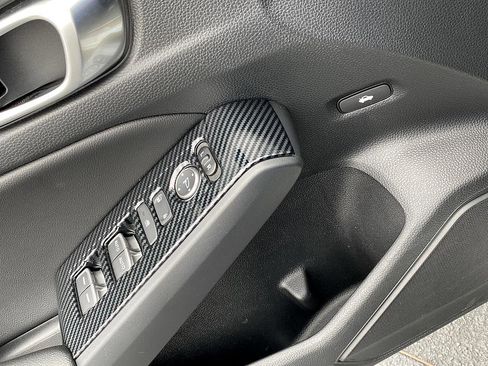 Used 2023 Honda Civic Touring image 10