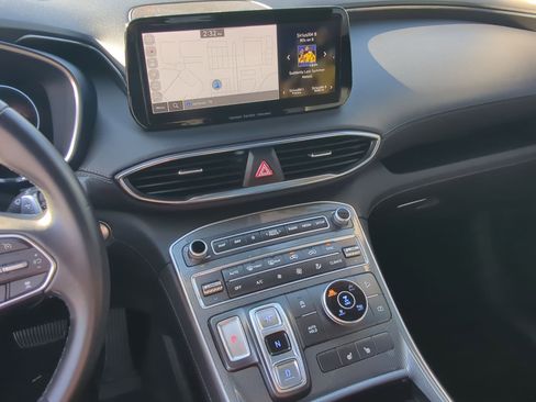 Used 2023 Hyundai Santa Fe SEL w/ Premium Package image 21