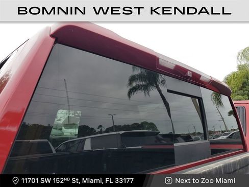 Used 2019 Chevrolet Silverado 1500 High Country w/ Technology Package image 4