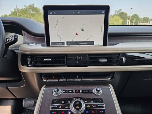 Used 2020 Lincoln Aviator Reserve w/ Equipment Group 202A AWD/4WD image 21