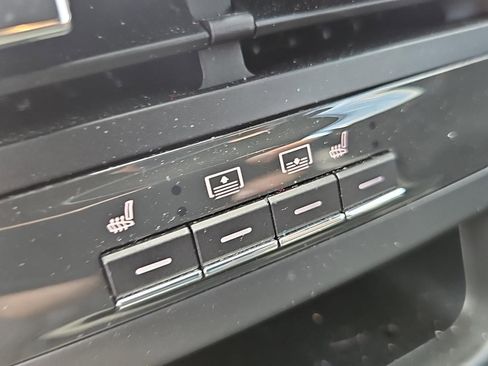 Used 2014 Maserati Quattroporte S Q4 AWD/4WD image 30
