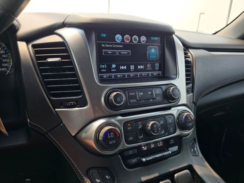 Used 2018 Chevrolet Suburban LT AWD/4WD image 24