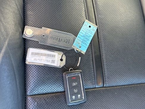 Used 2024 Jeep Wagoneer Series II image 26