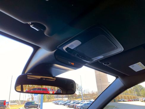 Used 2026 Honda HR-V Sport image 24