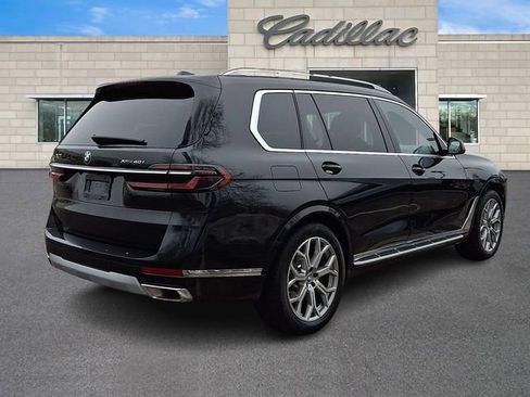 Used 2025 BMW X7 xDrive40i image 8
