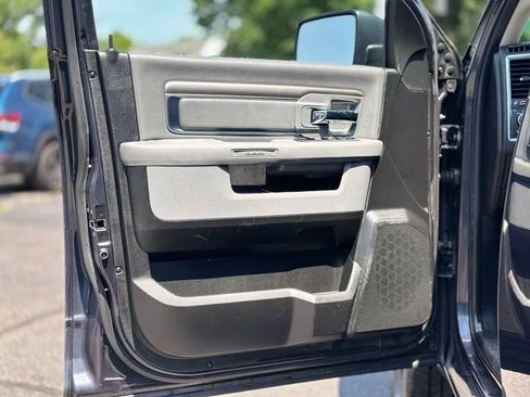 Used 2019 RAM 1500 Warlock AWD/4WD image 10