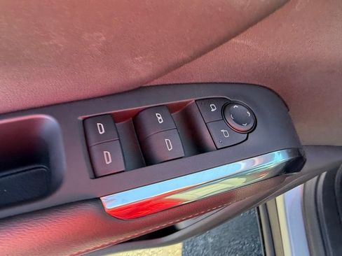 New 2026 Chevrolet Traverse LT w/ Driver Confidence Package image 23