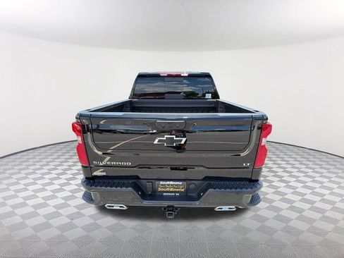 Used 2026 Chevrolet Silverado 1500 LT Trail Boss w/ Safety Package AWD/4WD image 6