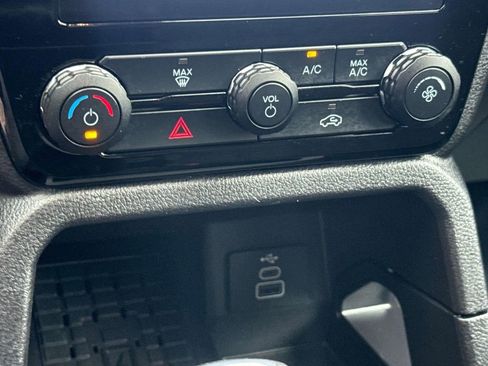 Used 2025 Ford Ranger XLT w/ Trailer Tow Package image 27